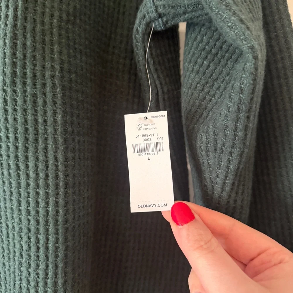 Old Navy Dark Green Waffle Knit Button Up Henley - Picture 3 of 6